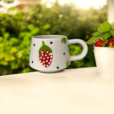 El İşi Klasik Çilek Desenli Seramik Kupa Bardak Mug - 6