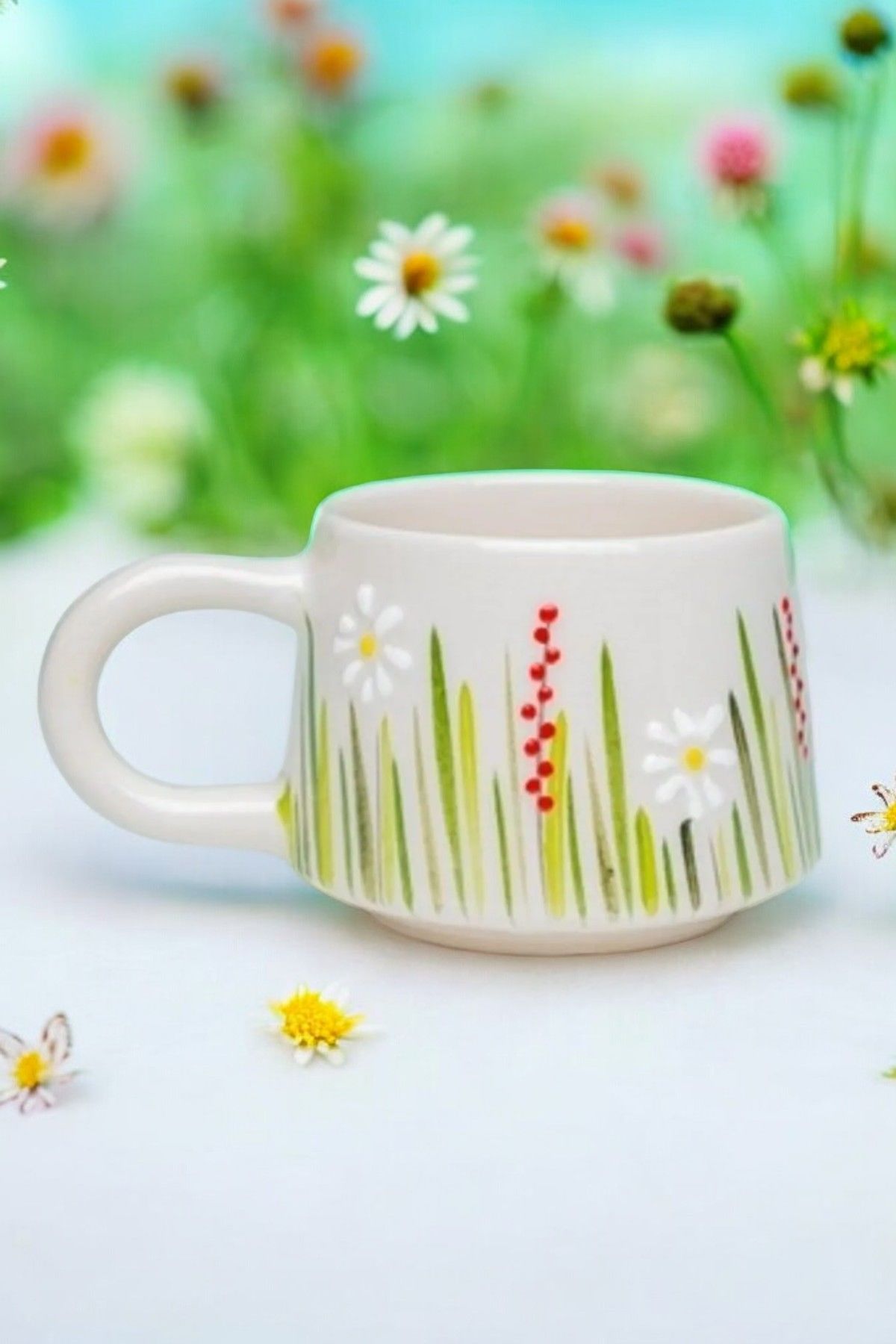 El İşi Seramik Beyaz Papatya Kupa Bardak Mug Beyaz