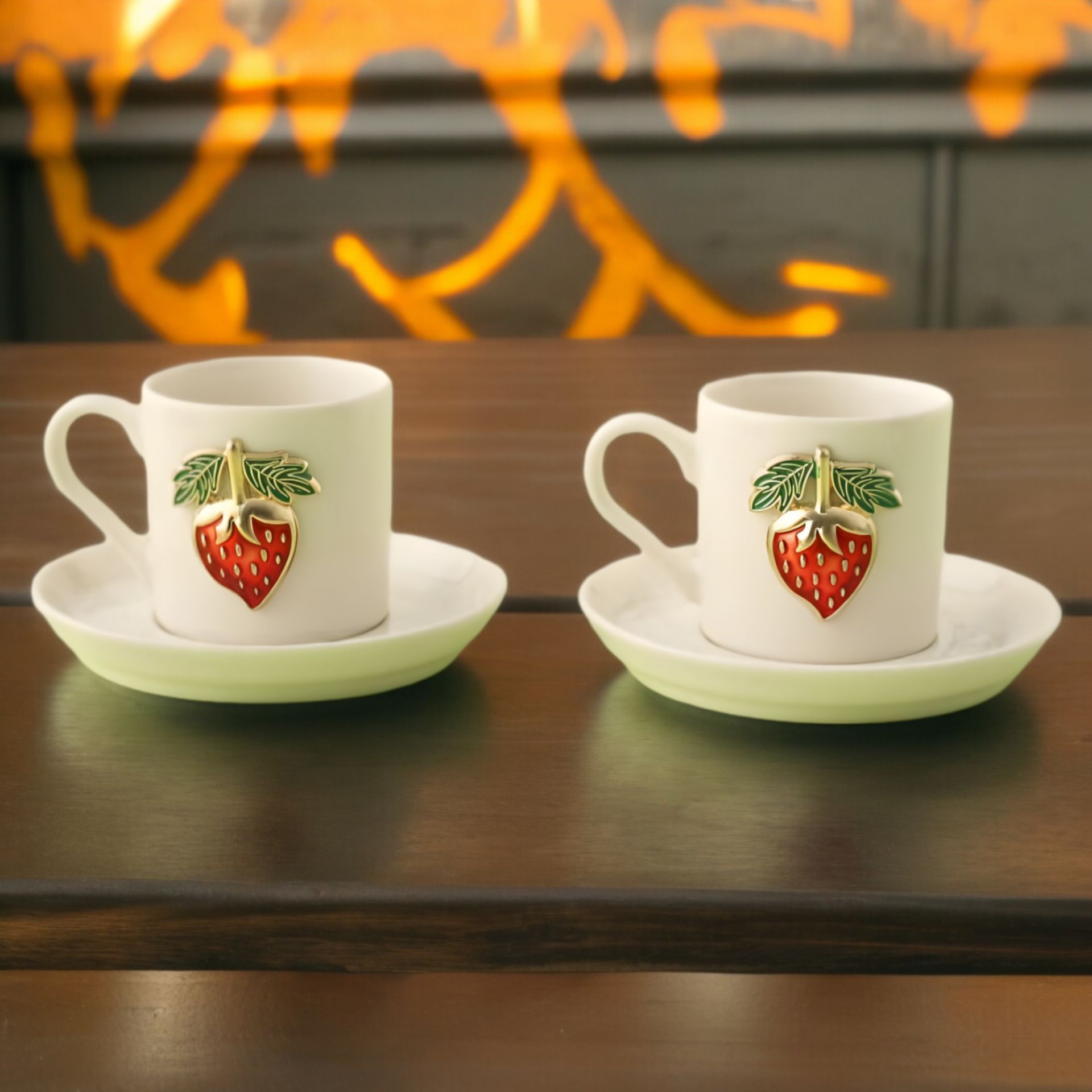 Metalli Çilek Porselen 2 li Türk Kahvesi Fincan Takımı