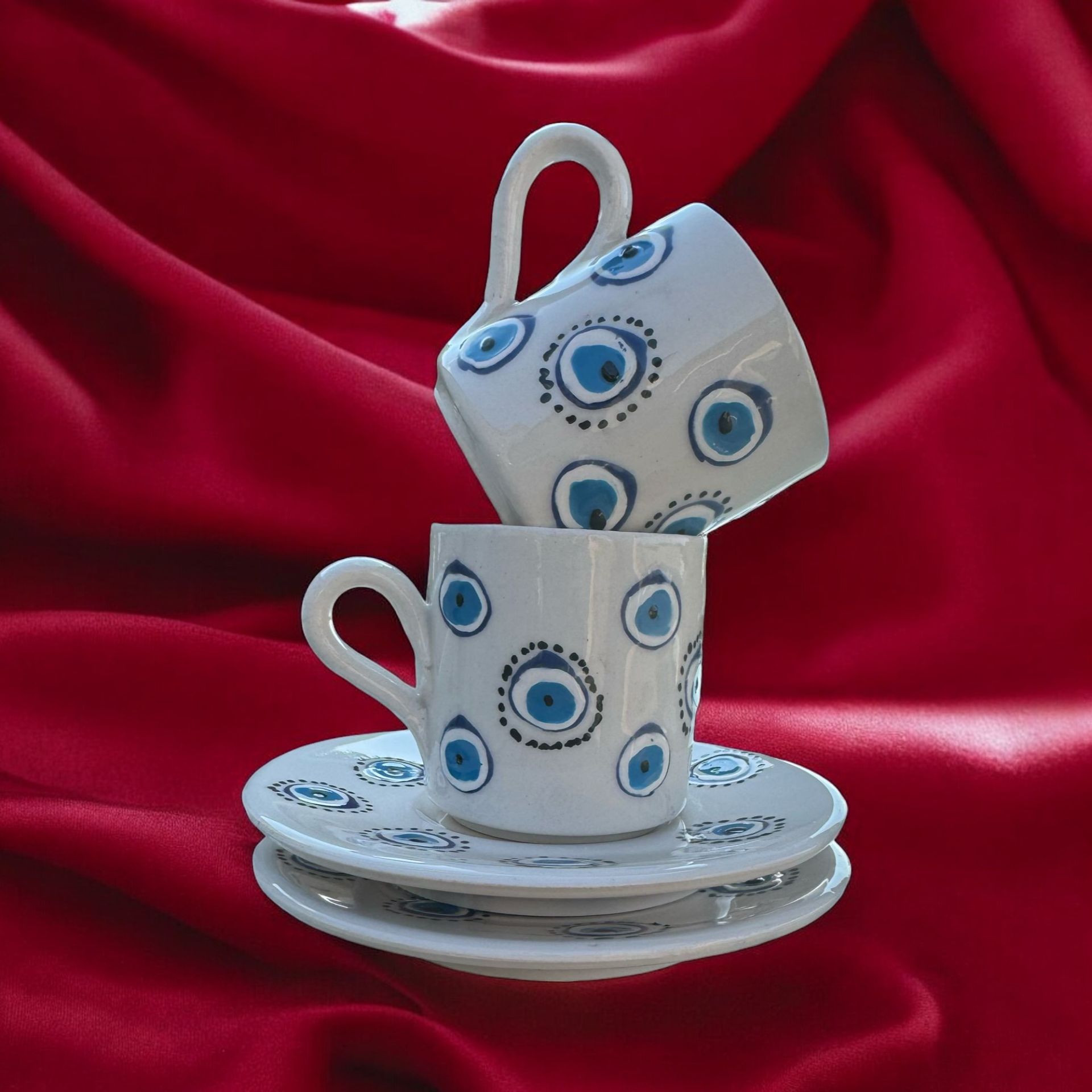 2 Kişilik Seramik El İşlemesi Yuvarlak Nazar Desenli Türk Kahvesi Fincan Takımı