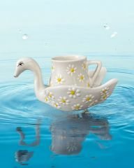 Beyaz Papatya Desenli Kuğu Tabaklı Seramik Türk Kahvesi Fincanı