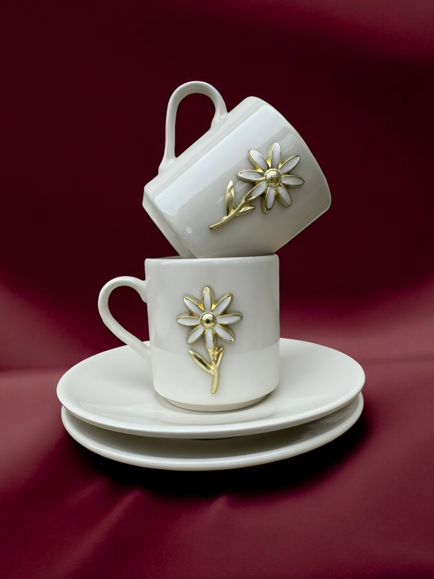 2 Kişilik Porselen Zamak Beyaz Papatya Desenli Kahve Fincanı Takımı