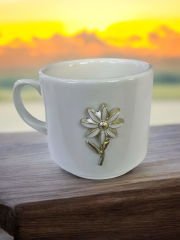 Metalli Beyaz Papatya Hediyelik Seramik Times Kupa Bardak Mug