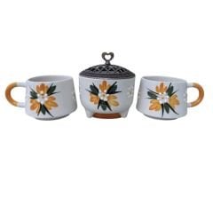 Sarı Çiğdem Çiçeği Desenli 2 Adet El İşi Seramik Kupa 1 Adet Ayşen Şekerlik