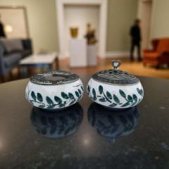 Bahar Dalı Desenli Metal Kapaklı Poyraz Seramik Şekerlik ve Küllük Seti