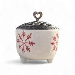 Kırmızı Kar Tanesi Desenli Metal Kapaklı Seramik Şekerlik