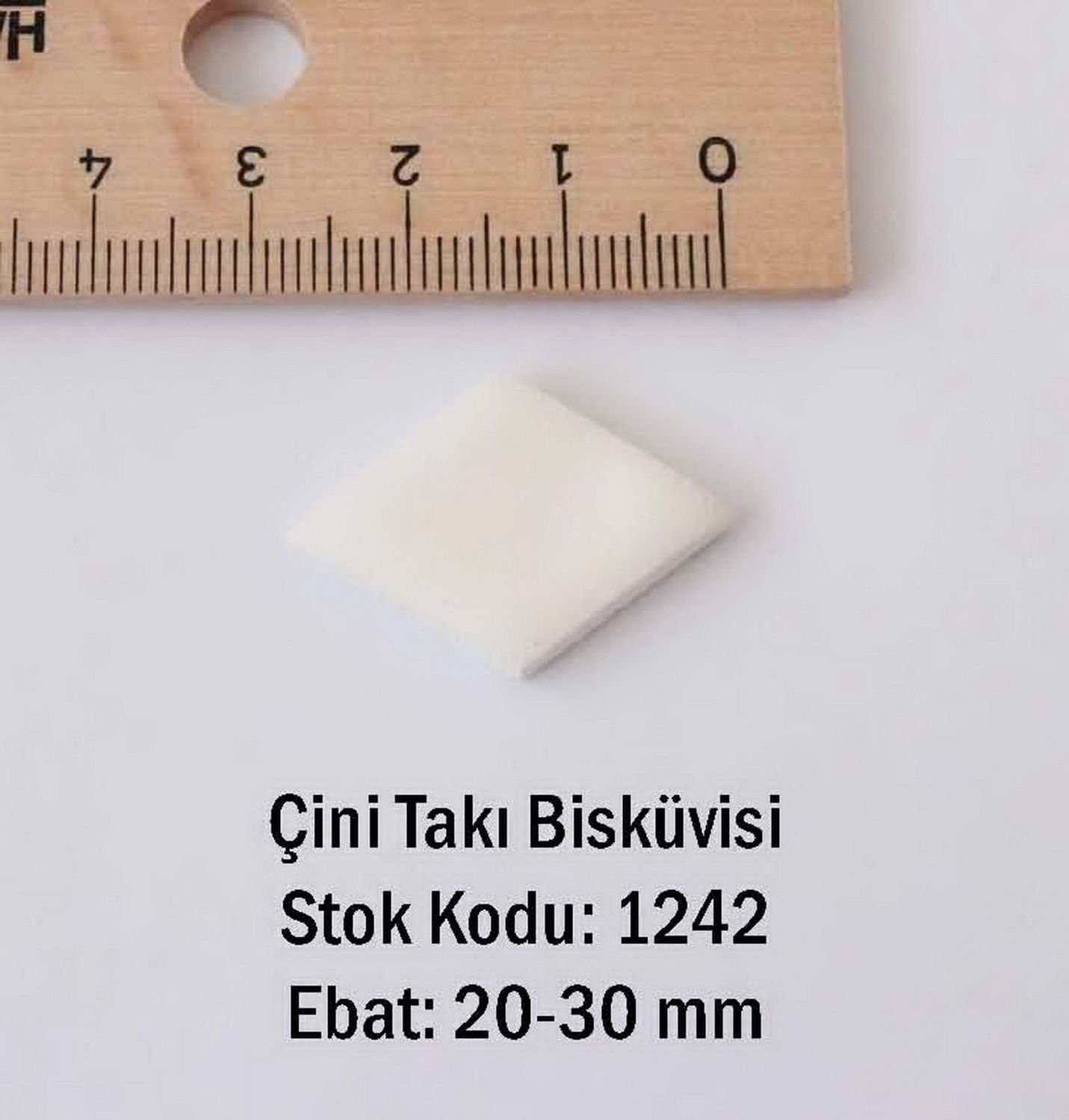 Baklava Dilimi Şekilli Çini Takı Bisküvisi 1242