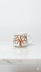 Kabartma Nazar Ağacı Desenli Seramik Kupa