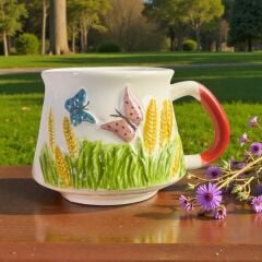 Kabartma Kelebek Desenli Seramik Kupa