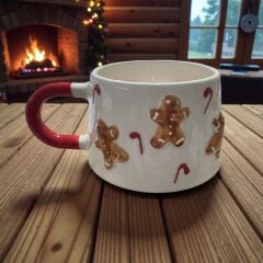 Kabartma Kurabiye Adam Gingerbread Desenli Seramik Kupa