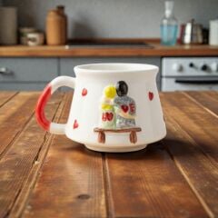 Love Yazılı Sevgili Kupa, Kabartma Figürlü Love Yazılı Seramik Kupa, Sevgiliye El İşi Hediyelik Kupa