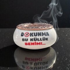 Dokunma Bu Küllük Benim Yazılı Metal Kapaklı Seramik Poyraz Küllük | Rüzgar Küllüğü | Dış Mekan Küllüğü
