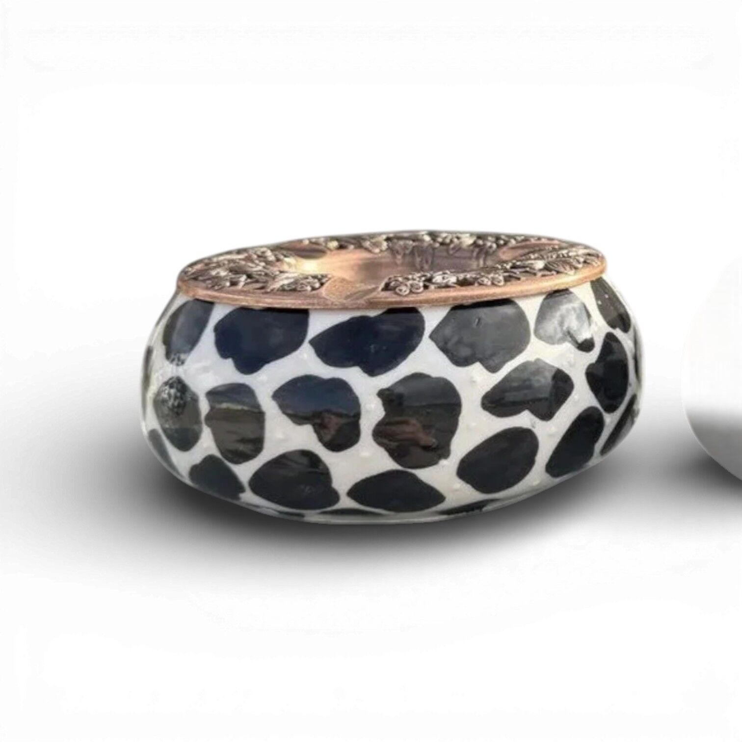 Siyah Dalmaçya Desenli Poyraz Küllük